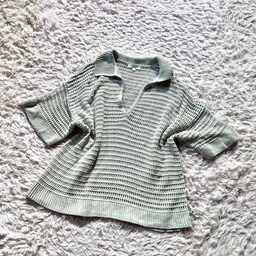 Minimalist Preppy Beachy Hamptons Open Knit Oversized Beige Collared Top Women L